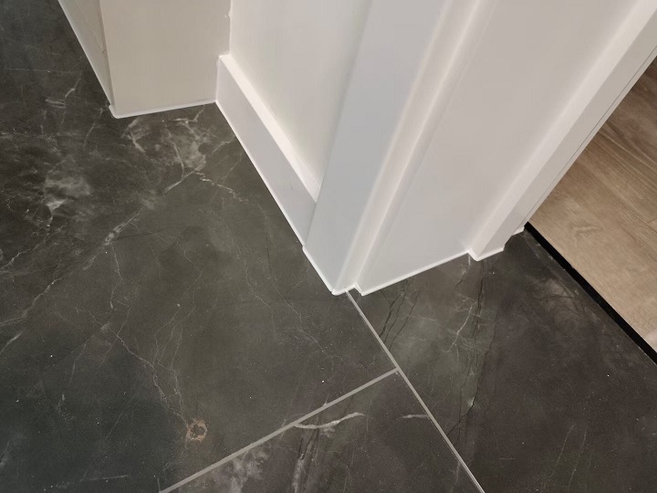 臺面門套美容膠收邊，哪些地方要收邊，施工中的注意事項