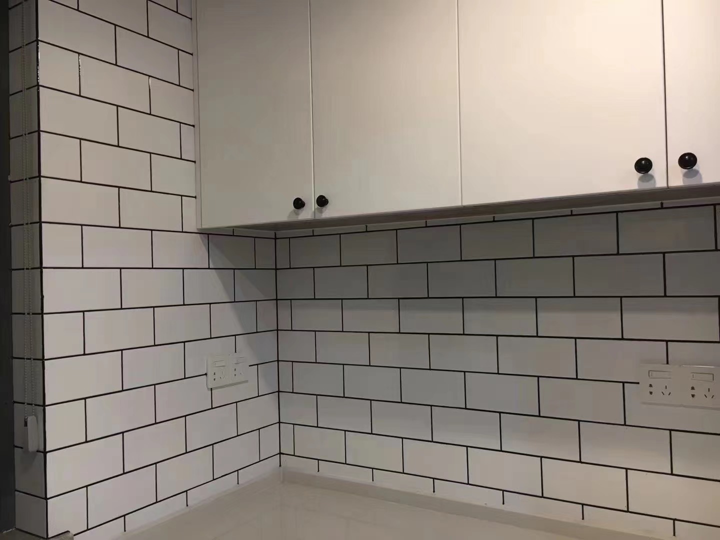 雙管環氧彩砂和桶裝環氧彩砂有什么區別？