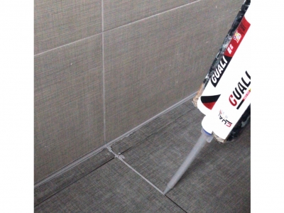 聚脲美縫劑和環氧類美縫有哪些區別?應當選擇哪種才比較好?