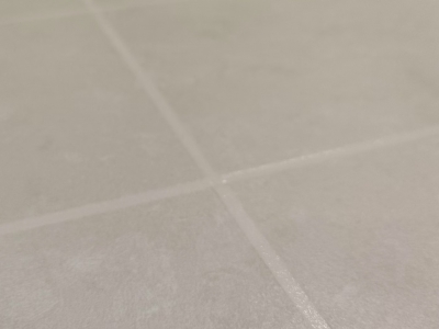 桶裝太貴？這款氫化彩砂性能不輸，還能壓平縫！